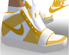 (tan) nike